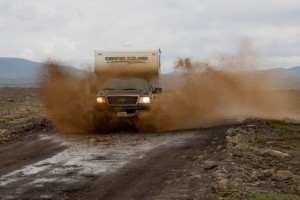 Controlla le previsioni del tempo per i prossimi giorni prima di iniziare il viaggio. 1 Controlla le previsioni del tempo per i prossimi giorni prima di iniziare il viaggio.